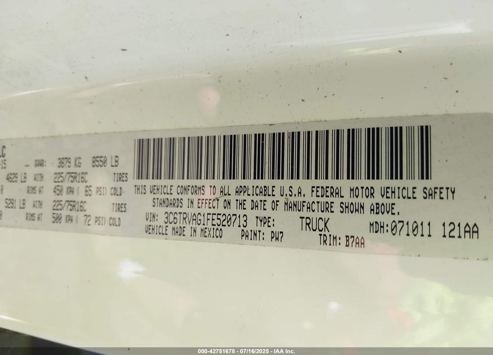 2015 RAM PROMASTER 1500 VIN: 3C6TRVAG1FE520713