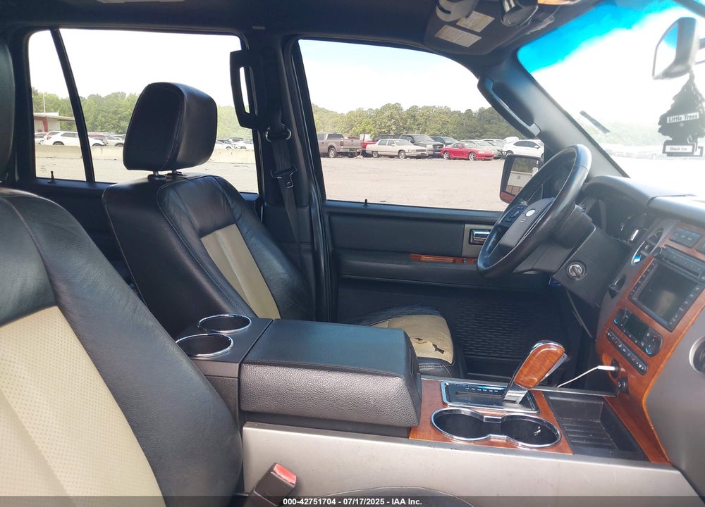 2007 FORD EXPEDITION EDDIE BAUER VIN: 1FMFU17597LA82580