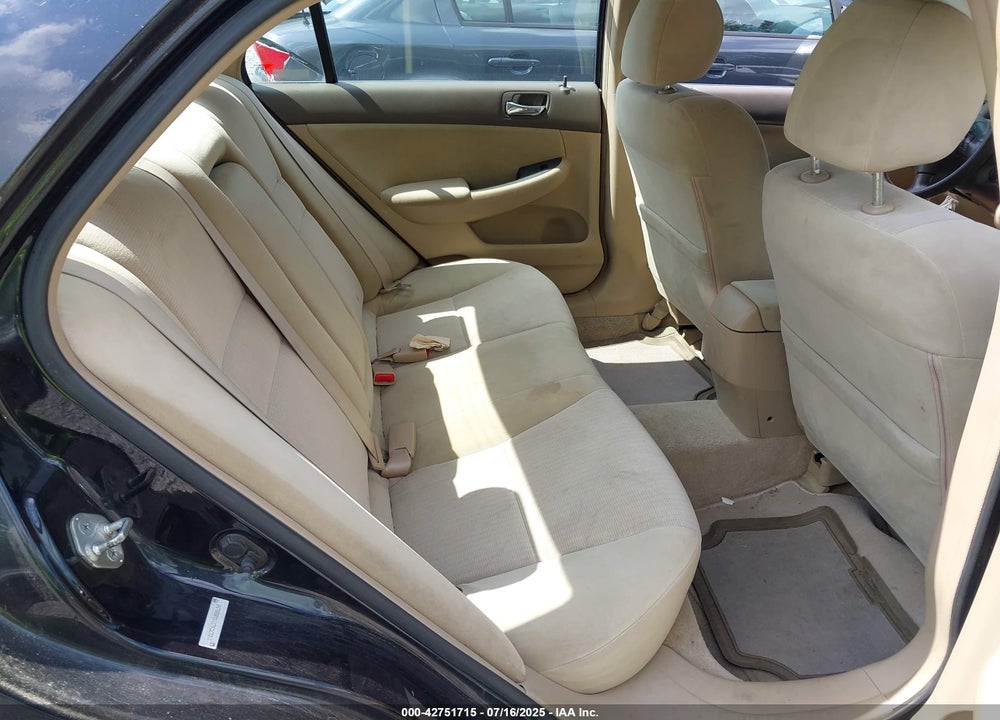 2004 HONDA ACCORD 2.4 LX VIN: 1HGCM56334A088690