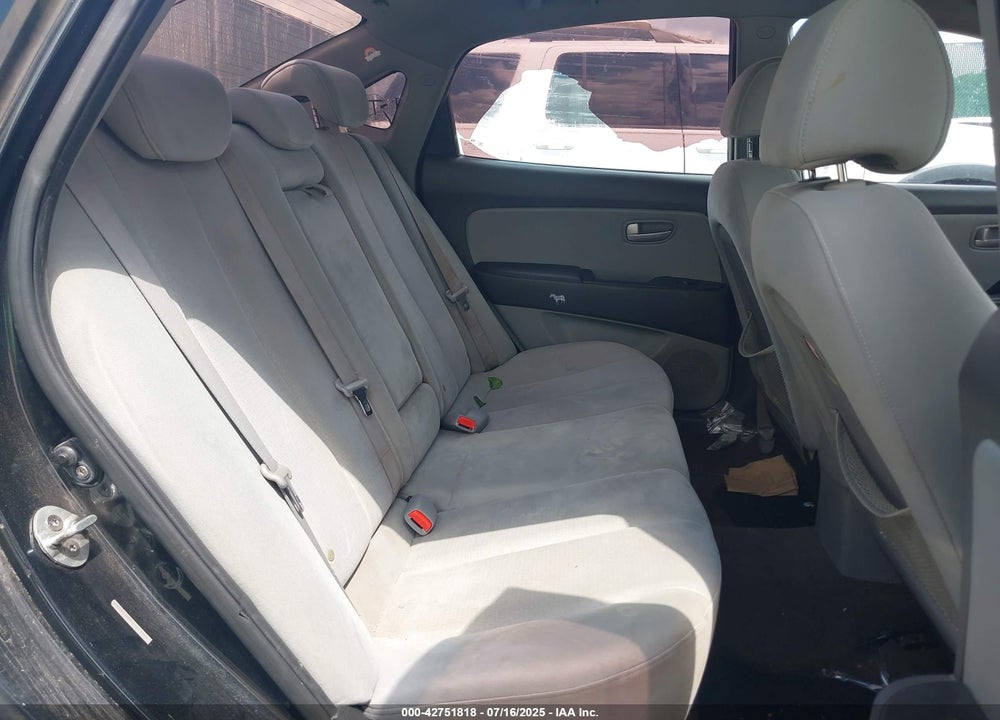 2008 HYUNDAI ELANTRA GLS/SE VIN: KMHDU46D58U553069