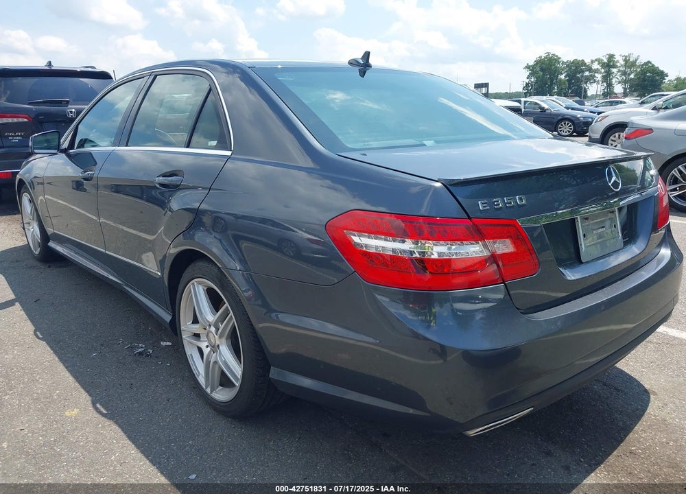 2013 MERCEDES-BENZ E-CLASS VIN: WDDHF8JB2DA718008