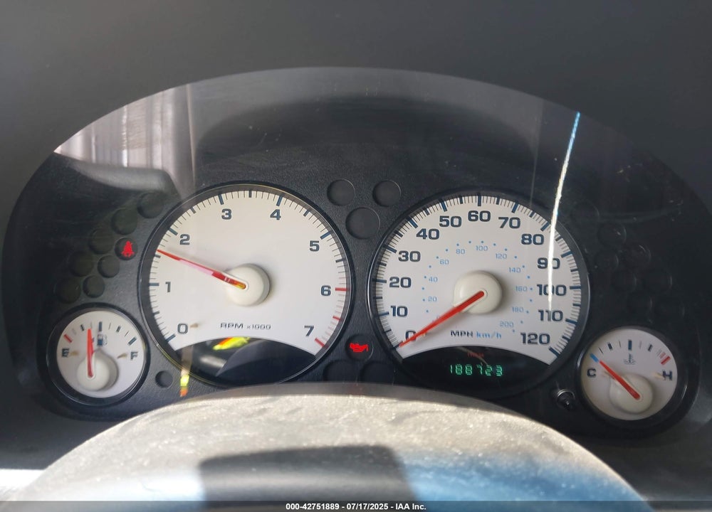 2004 JEEP LIBERTY SPORT VIN: 1J4GK48K64W120503