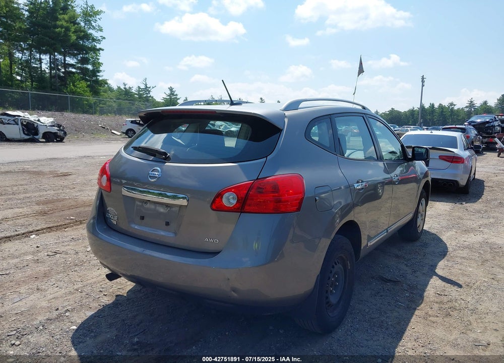 2014 NISSAN ROGUE SELECT VIN: JN8AS5MV0EW702023