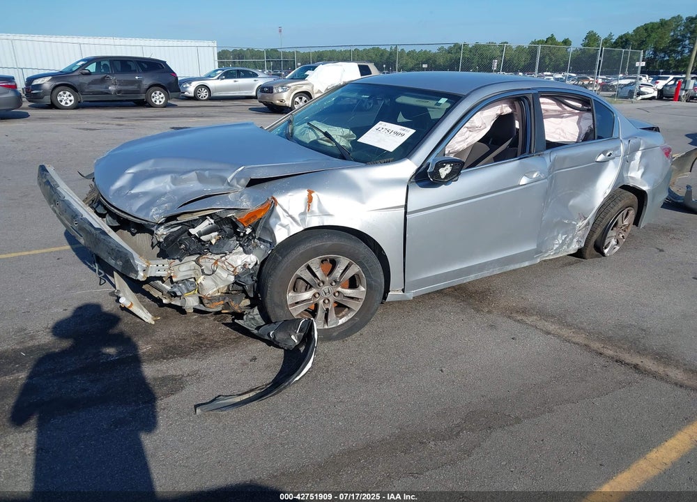 2011 HONDA ACCORD VIN: 1HGCP2F40BA059269