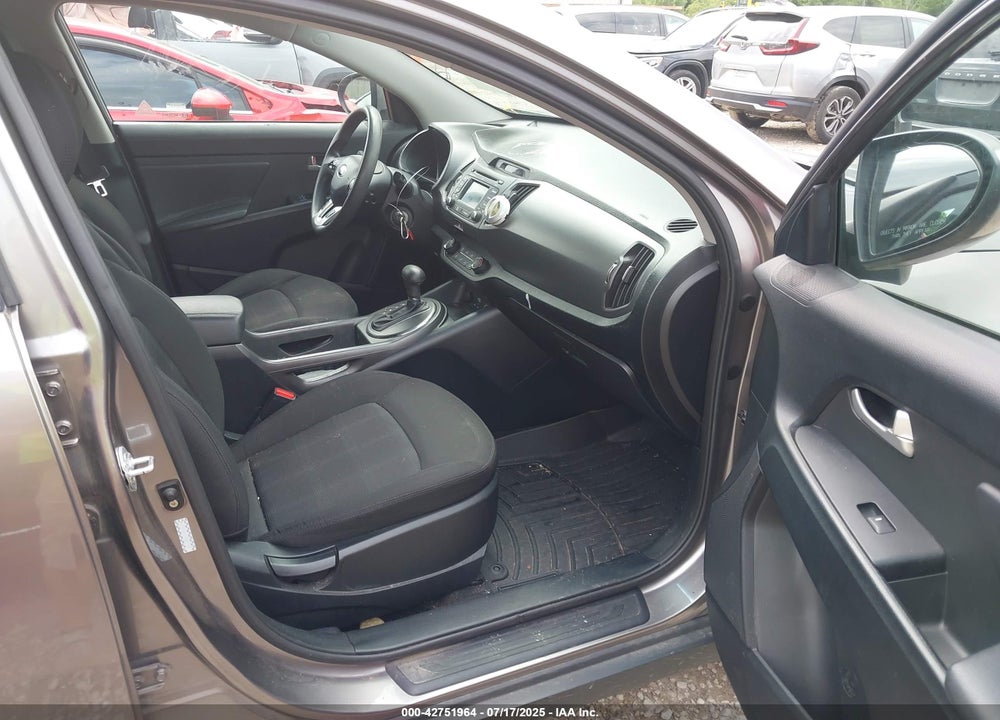 2013 KIA SPORTAGE VIN: KNDPB3A24D7374652