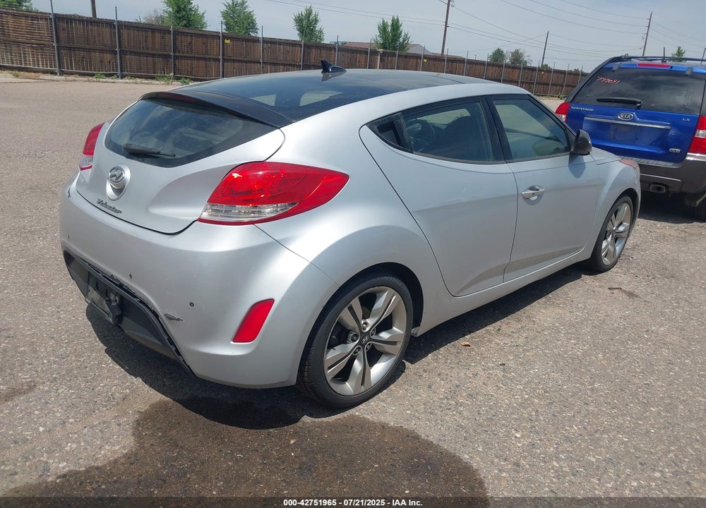 2013 HYUNDAI VELOSTER VIN: KMHTC6AD3DU102606