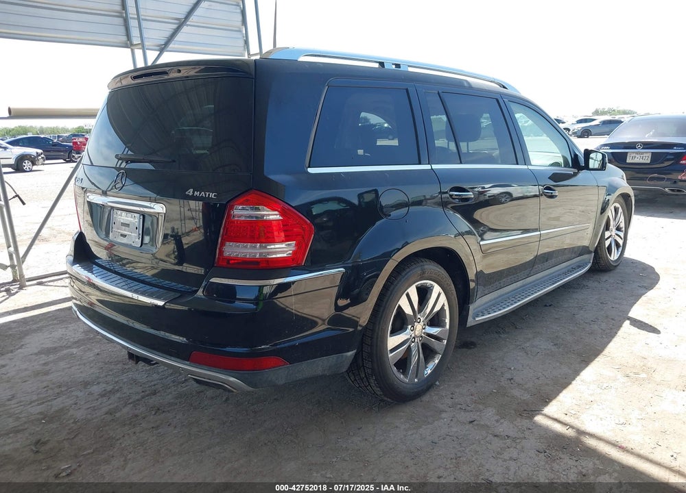 2011 MERCEDES-BENZ GL-CLASS VIN: 4JGBF7BE6BA684957
