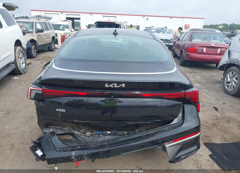 2025 KIA K5 VIN: KNAG24J79S5275770
