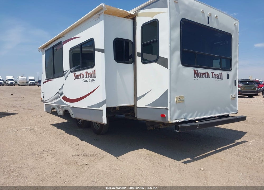 2013 HEARTLAND NORTH TRAIL ULTRA 25' BUMPE PULL VIN: 5SFNB3025DE250262