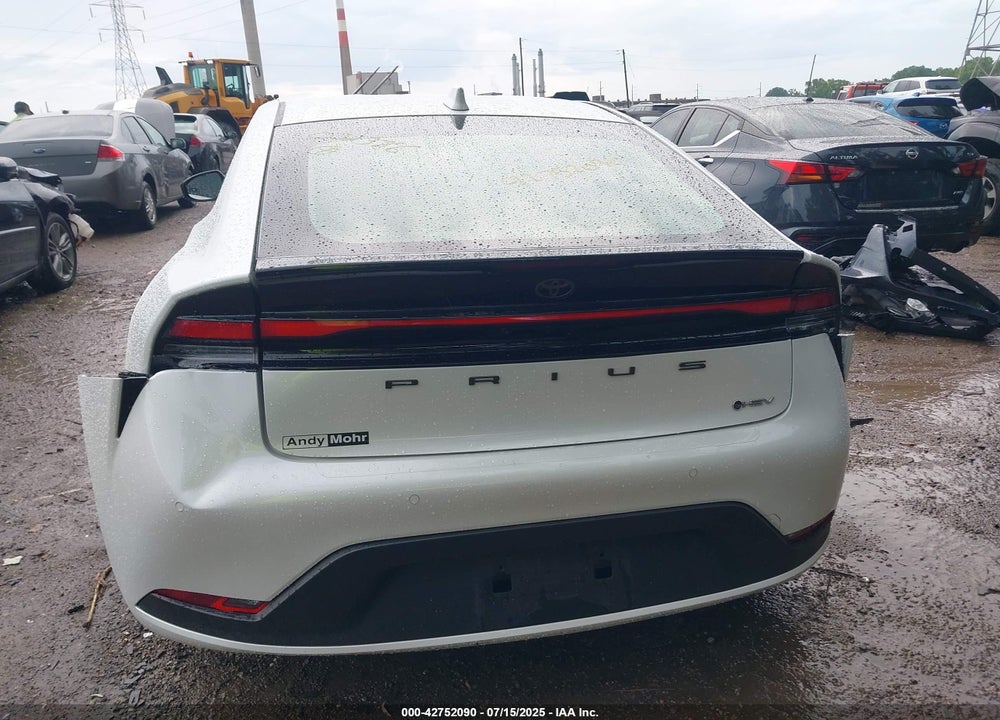 2024 TOYOTA PRIUS VIN: JTDACAAU8R3032368