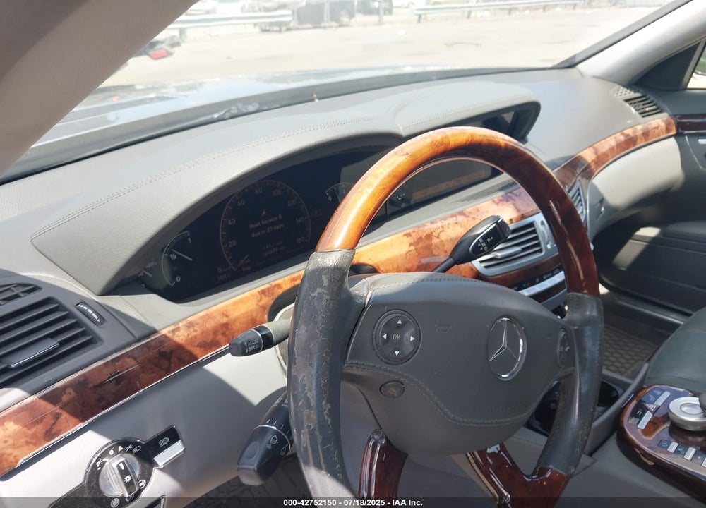 2007 MERCEDES-BENZ S CLASS VIN: WDDNG71X47A113692