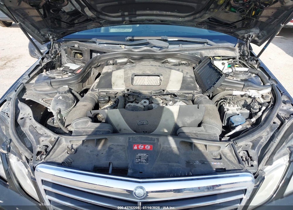 2011 MERCEDES-BENZ E 350 VIN: WDDHF5GBXBA324209