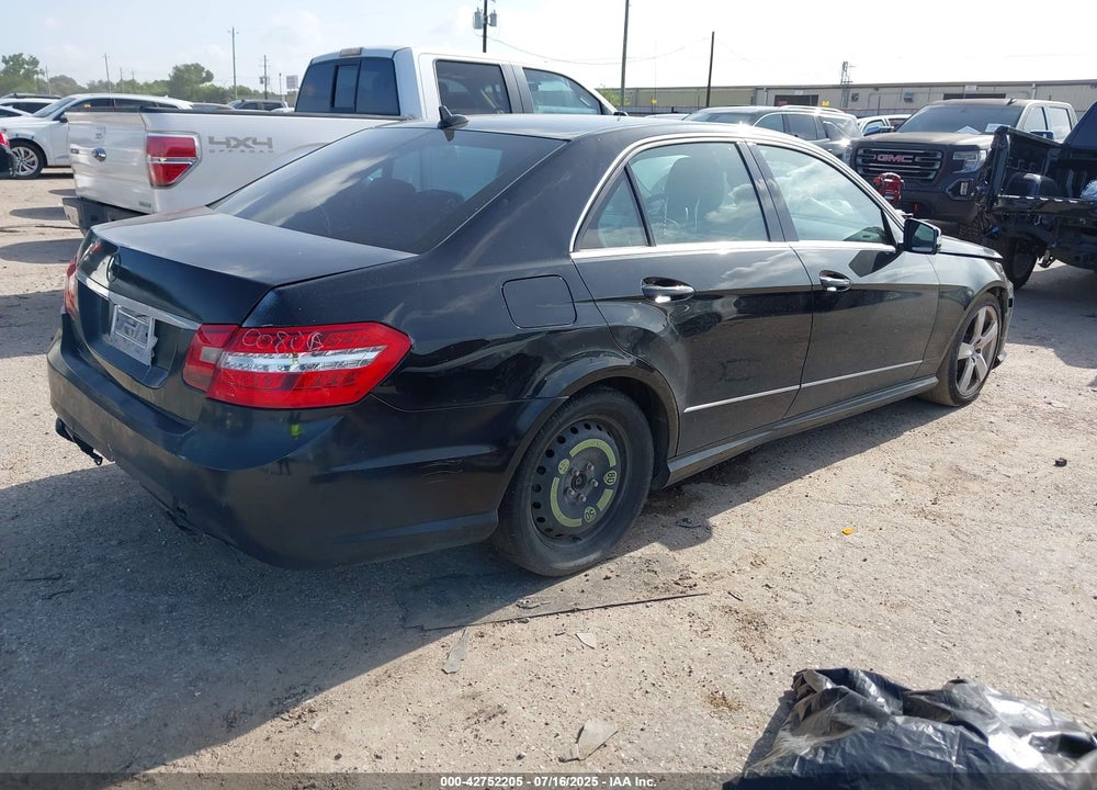 2011 MERCEDES-BENZ E 350 VIN: WDDHF5GBXBA324209