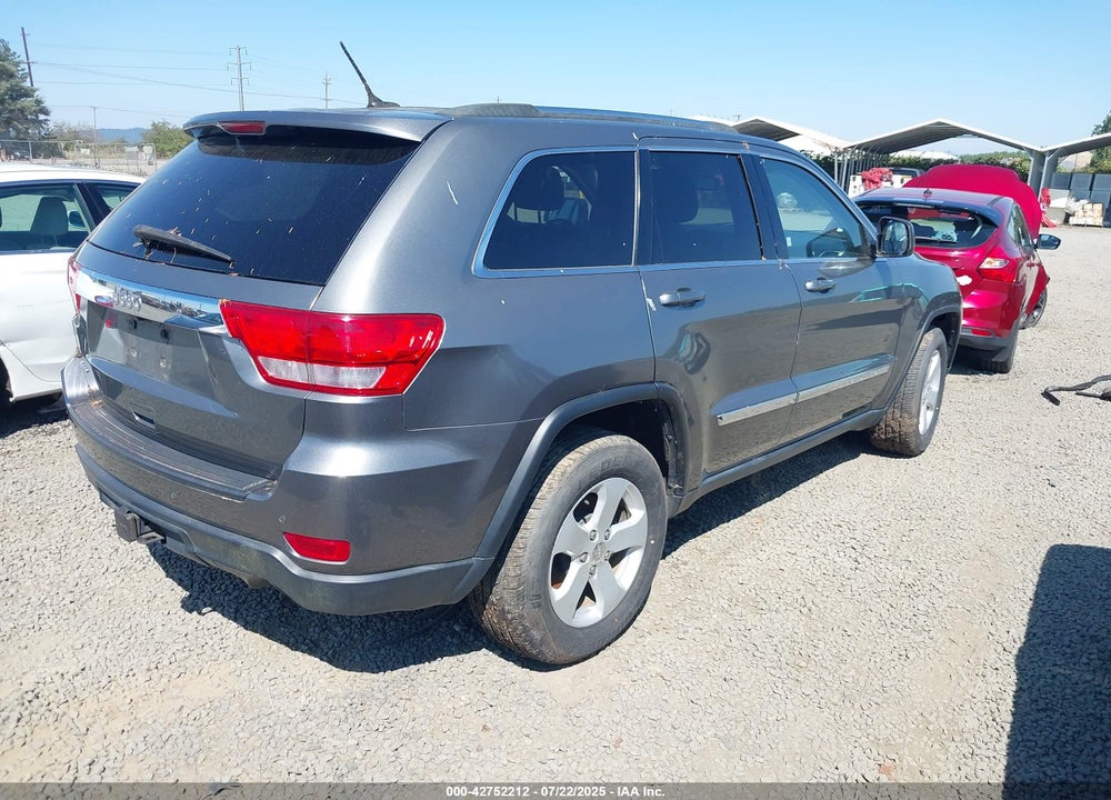 2013 JEEP GRAND CHEROKEE VIN: 1C4RJEAG9DC538164