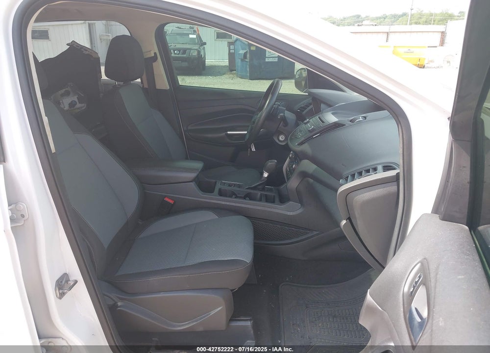 2017 FORD ESCAPE SE VIN: 1FMCU9GD9HUA90134