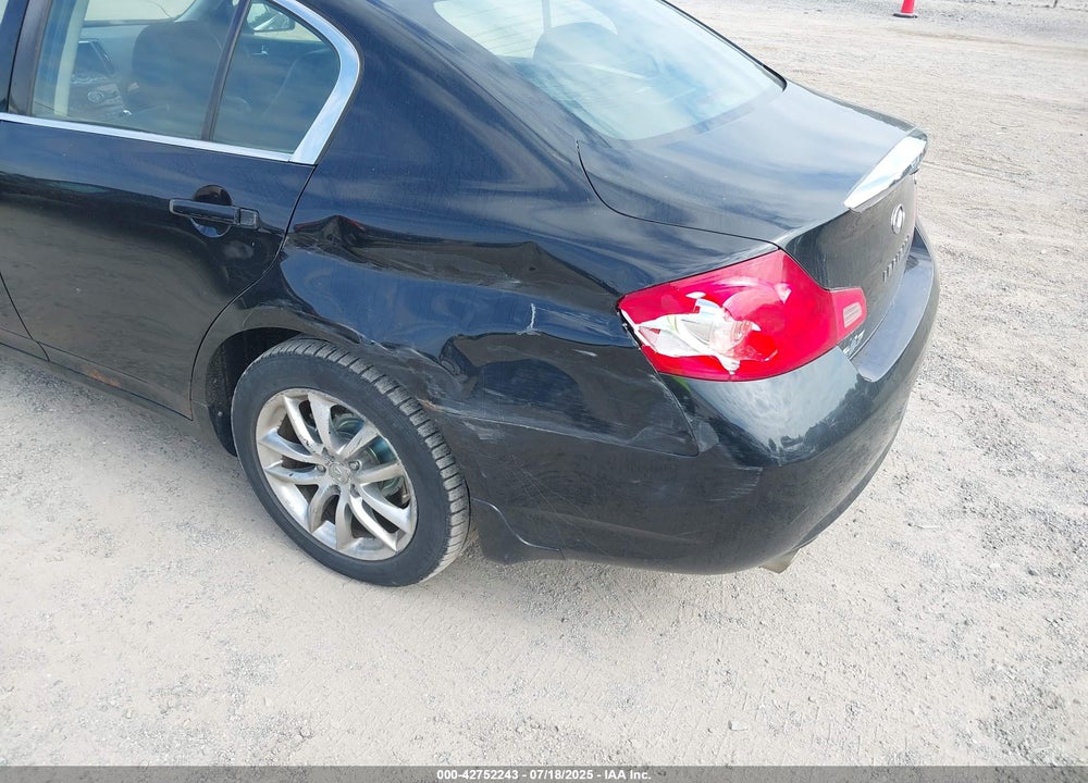 2008 INFINITI G35X VIN: JNKBV61F88M254588