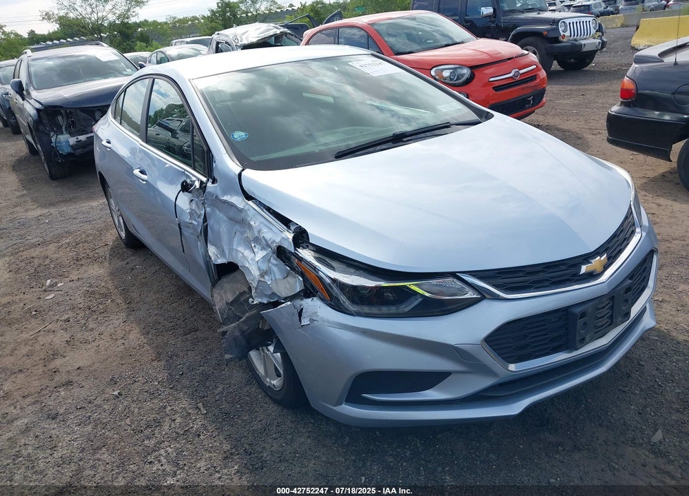 2018 CHEVROLET CRUZE VIN: 1G1BE5SM7J7207476