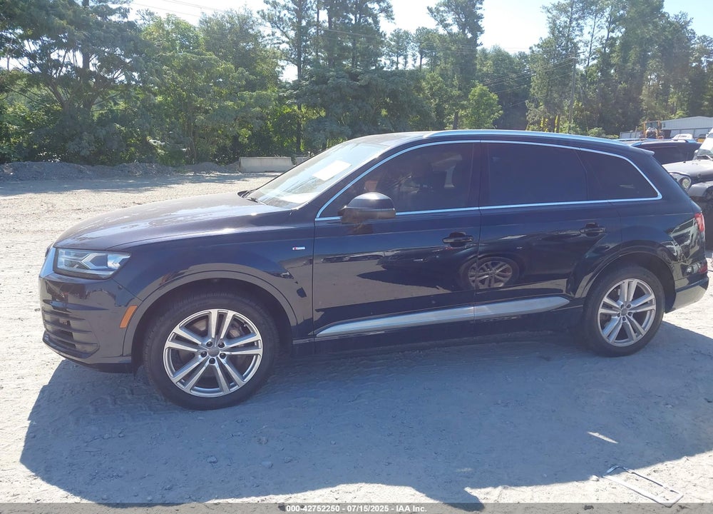 2017 AUDI Q7 VIN: WA1MAAF77HD015747