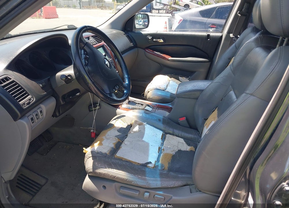 2004 ACURA MDX VIN: 2HNYD18944H530032