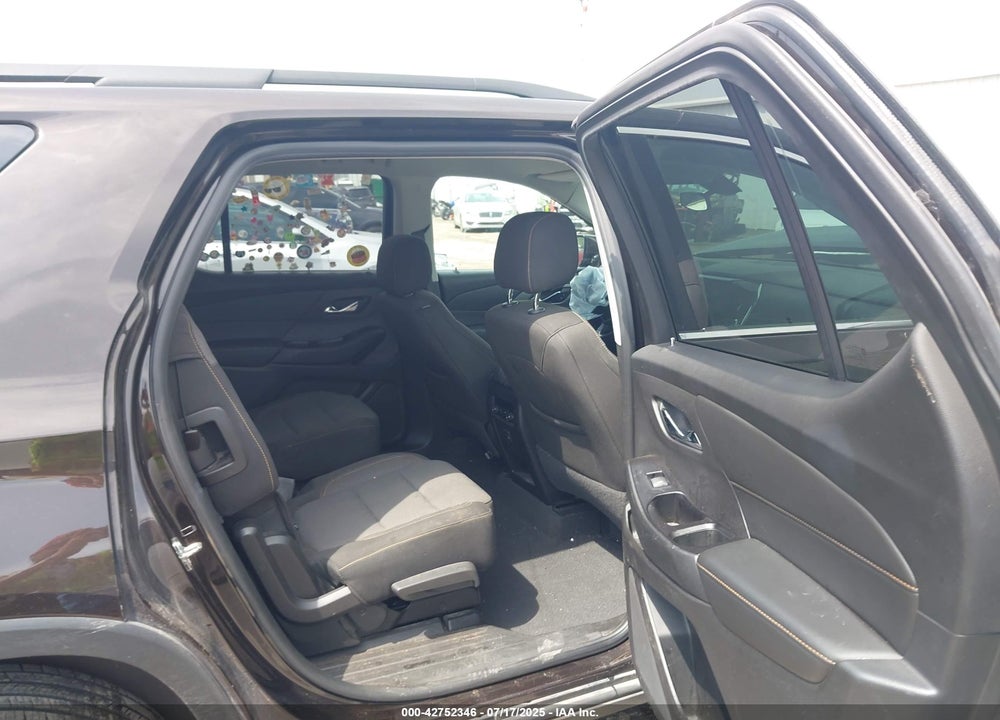 2019 CHEVROLET TRAVERSE VIN: 1GNERGKW5KJ141107