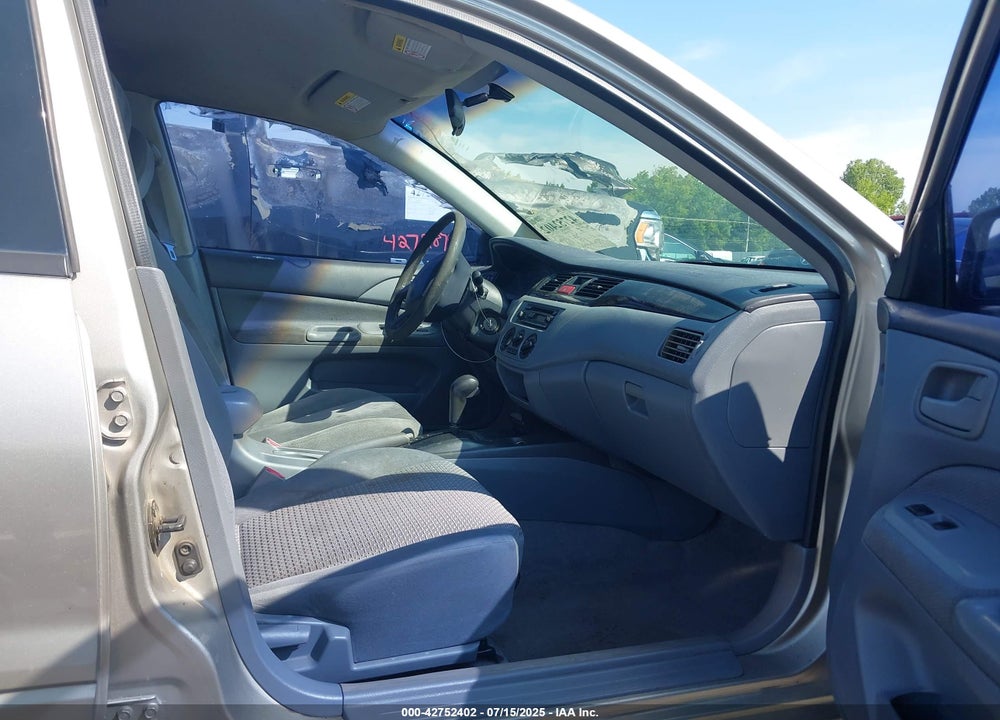 2002 MITSUBISHI LANCER ES VIN: JA3AJ26E72U073330