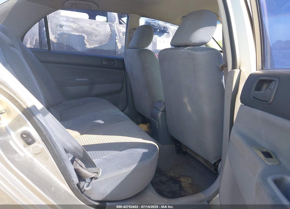 2002 MITSUBISHI LANCER ES VIN: JA3AJ26E72U073330