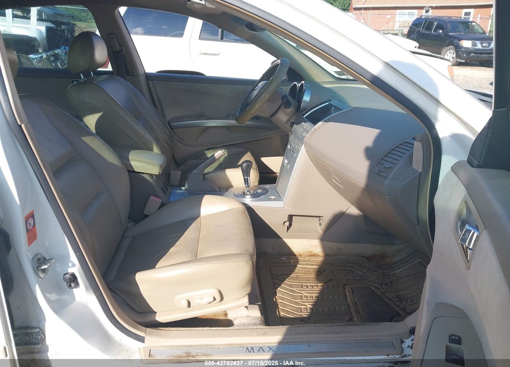 2005 NISSAN MAXIMA 3.5 SE VIN: 1N4BA41E95C857386