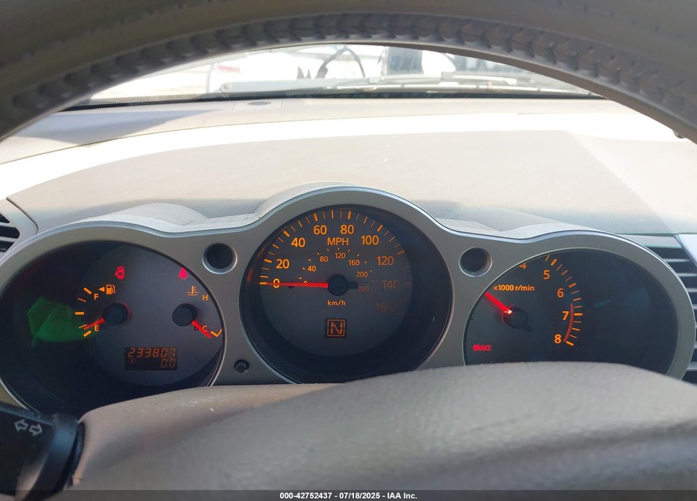 2005 NISSAN MAXIMA 3.5 SE VIN: 1N4BA41E95C857386