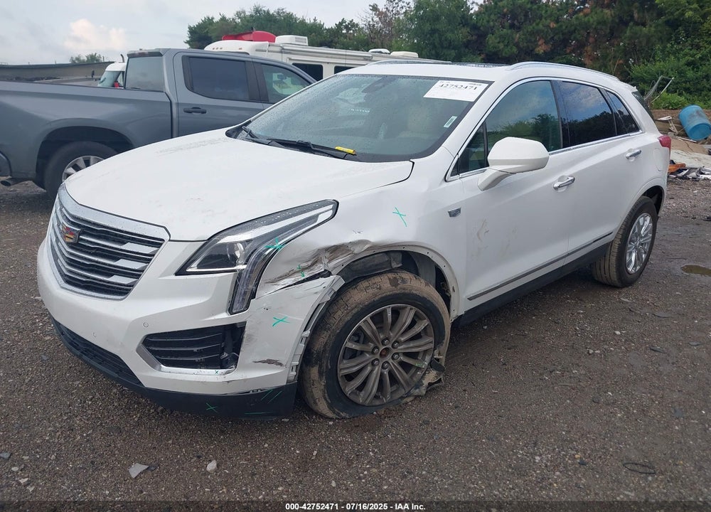 2017 CADILLAC XT5 VIN: 1GYKNBRS3HZ163074