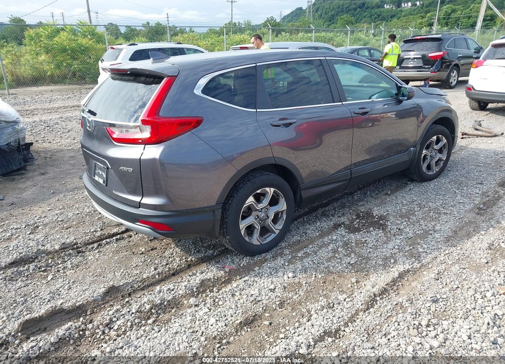 2017 HONDA CR-V VIN: 2HKRW2H85HH622443