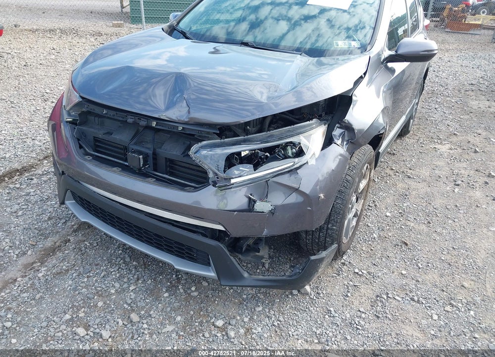 2017 HONDA CR-V VIN: 2HKRW2H85HH622443