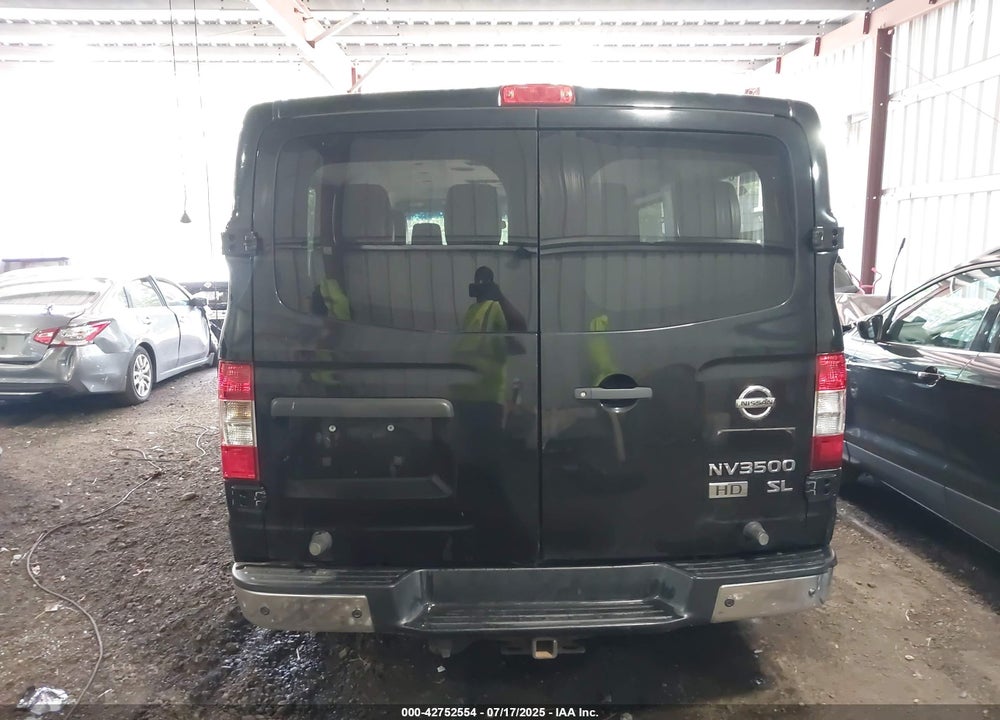 2014 NISSAN NV PASSENGER NV3500 HD S V8/SL V8/SV V8 VIN: 5BZAF0AA0EN162036