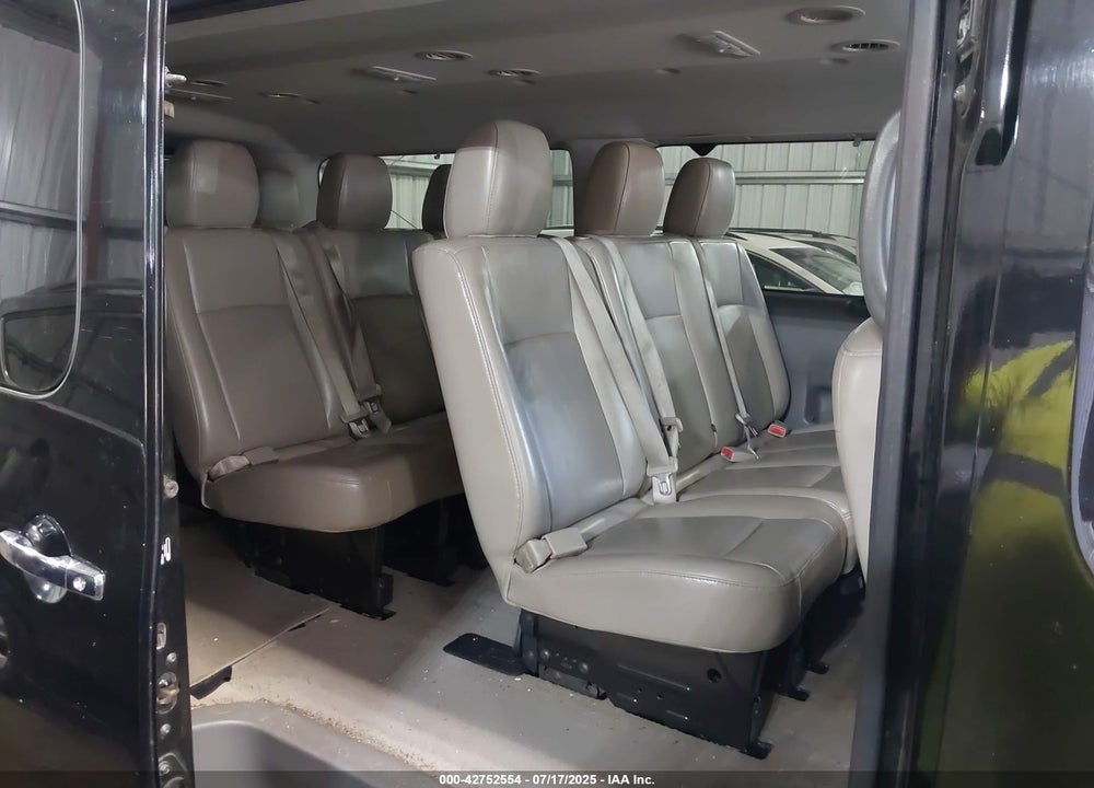 2014 NISSAN NV PASSENGER NV3500 HD S V8/SL V8/SV V8 VIN: 5BZAF0AA0EN162036