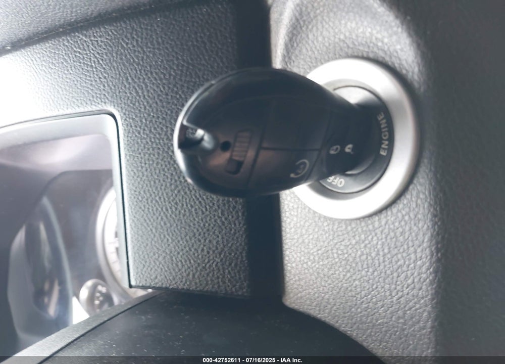 2014 RAM 1500 VIN: 1C6RR7MT6ES112170