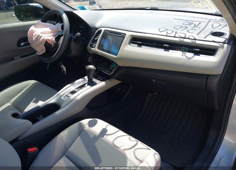 2017 HONDA HR-V VIN: 3CZRU5H5XHM701964