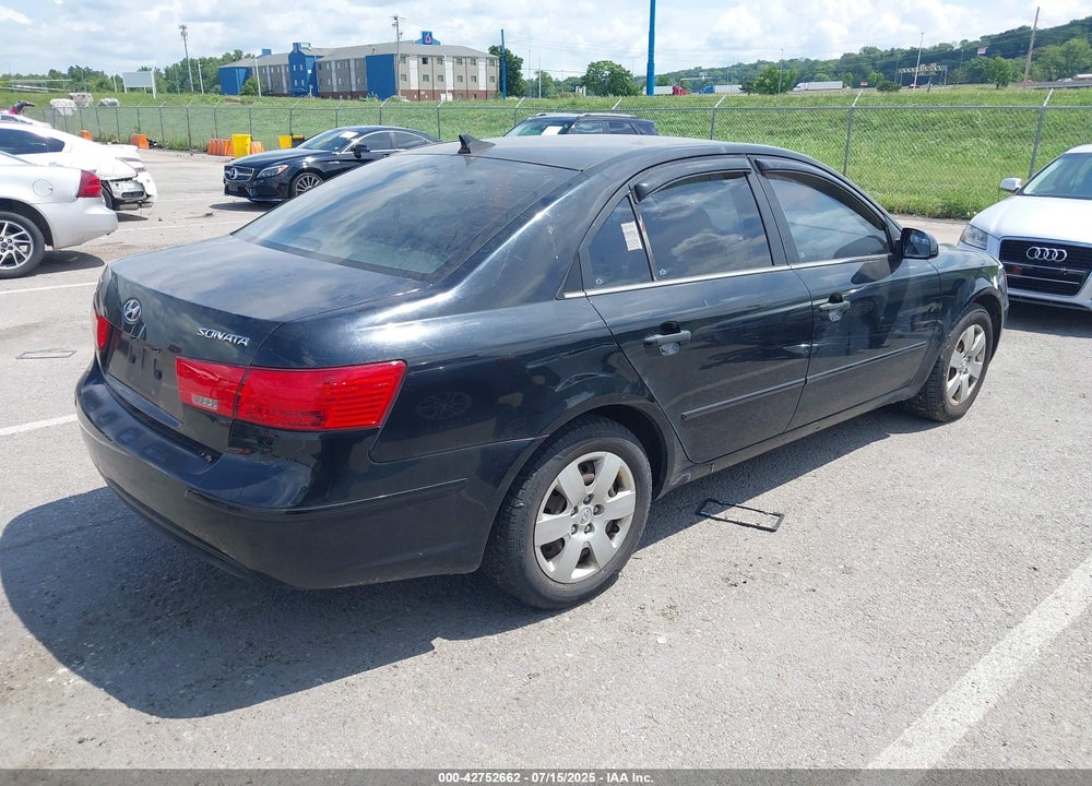 2010 HYUNDAI SONATA VIN: 5NPET4AC8AH606440