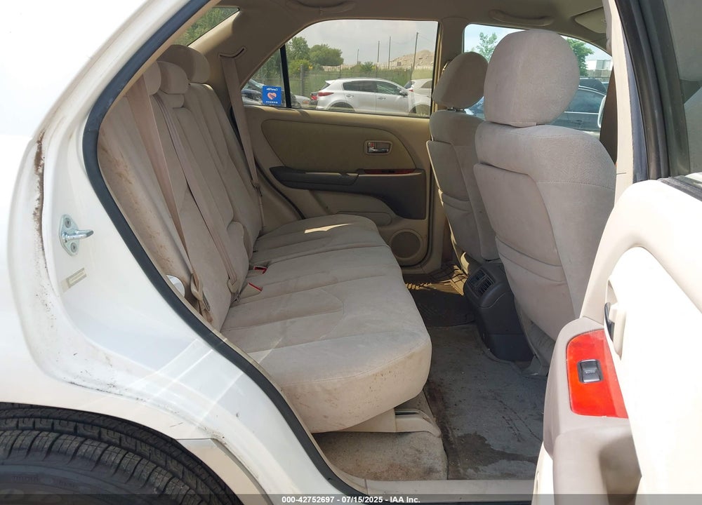 2001 LEXUS RX 300 VIN: JTJHF10U310183533