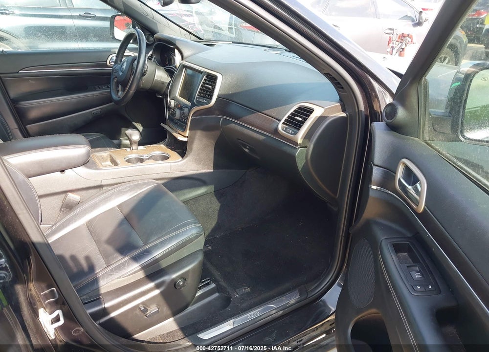 2014 JEEP GRAND CHEROKEE VIN: 1C4RJEBG8EC589493