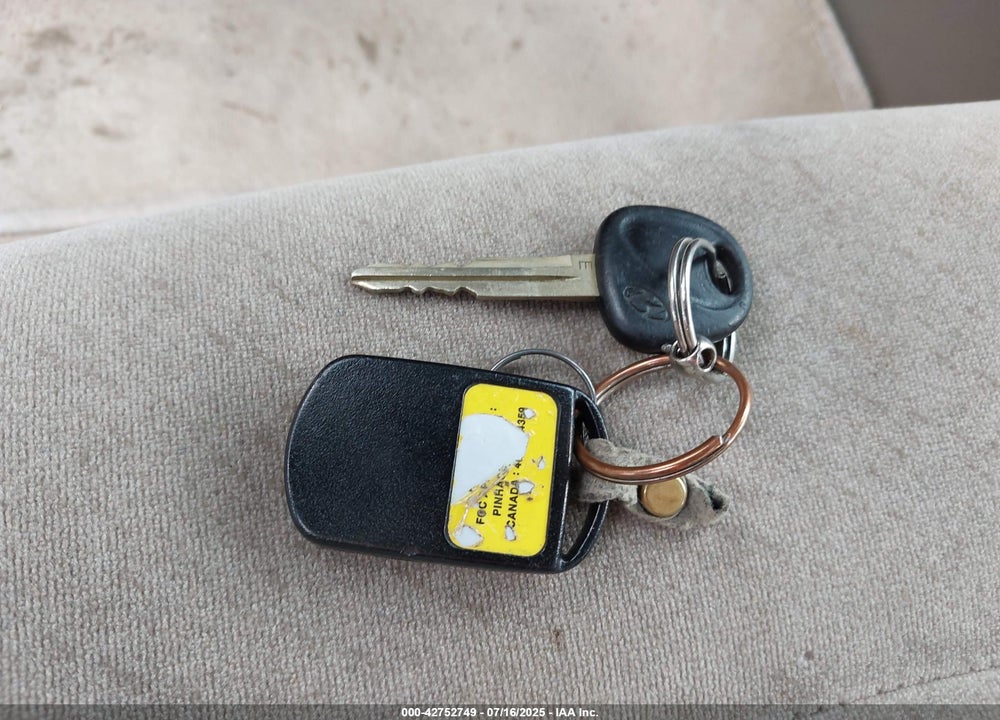 2005 HYUNDAI SONATA VIN: KMHWF25H75A205878