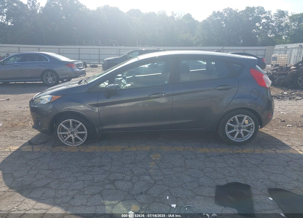 2019 FORD FIESTA SE VIN: 3FADP4EJ0KM123633