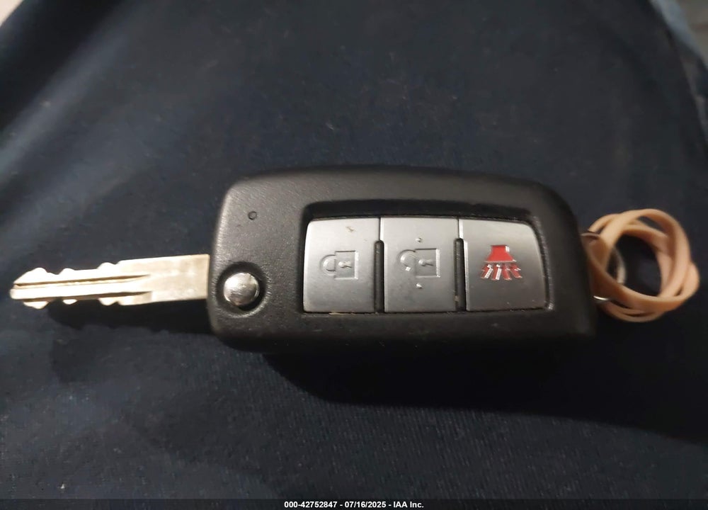 2021 NISSAN ROGUE SPORT VIN: JN1BJ1AW9MW662213