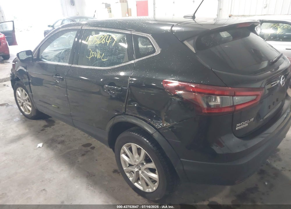 2021 NISSAN ROGUE SPORT VIN: JN1BJ1AW9MW662213