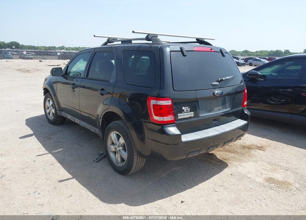 2011 FORD ESCAPE VIN: 1FMCU0D74BKC03520