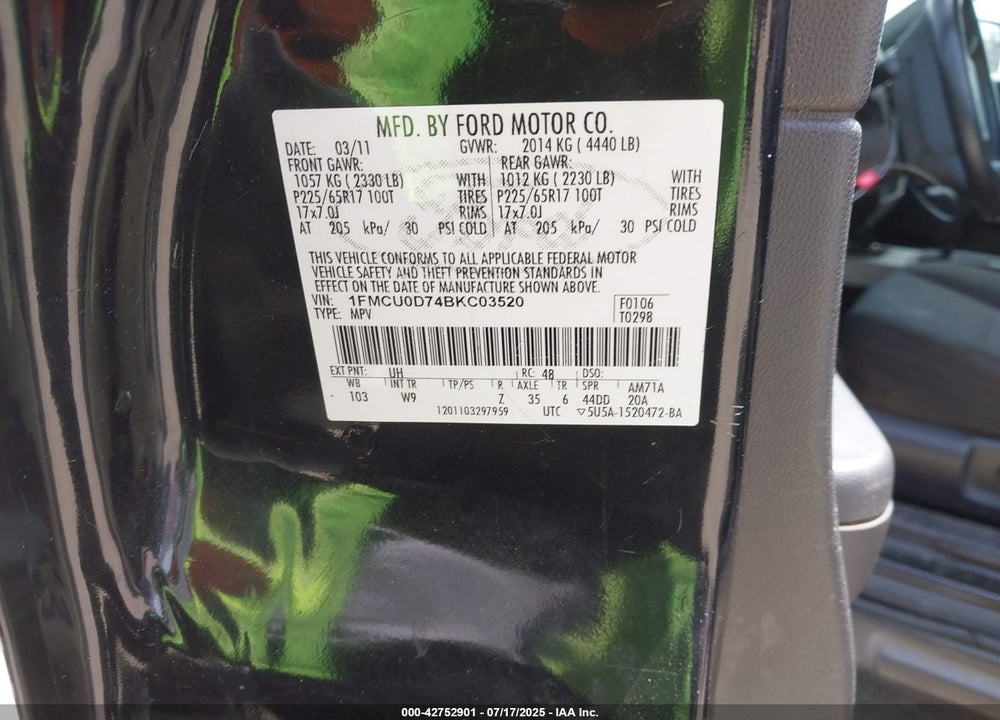 2011 FORD ESCAPE VIN: 1FMCU0D74BKC03520