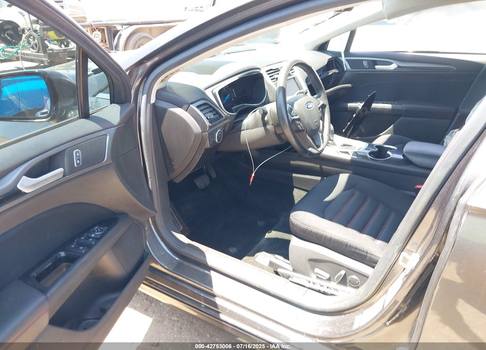2016 FORD FUSION VIN: 3FA6P0H73GR354439