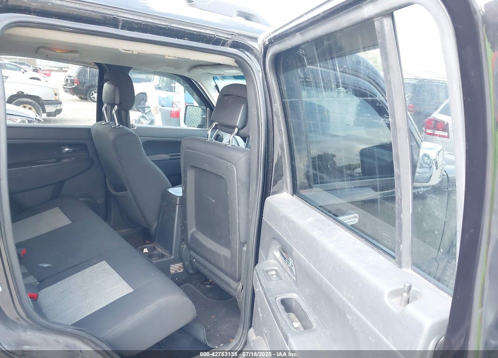 2010 JEEP LIBERTY VIN: 1J4PN2GK6AW114063