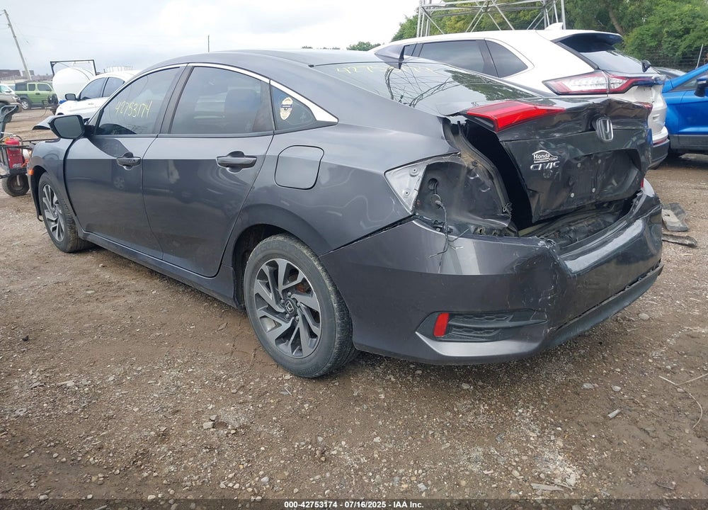 2018 HONDA CIVIC VIN: 2HGFC2F72JH560604