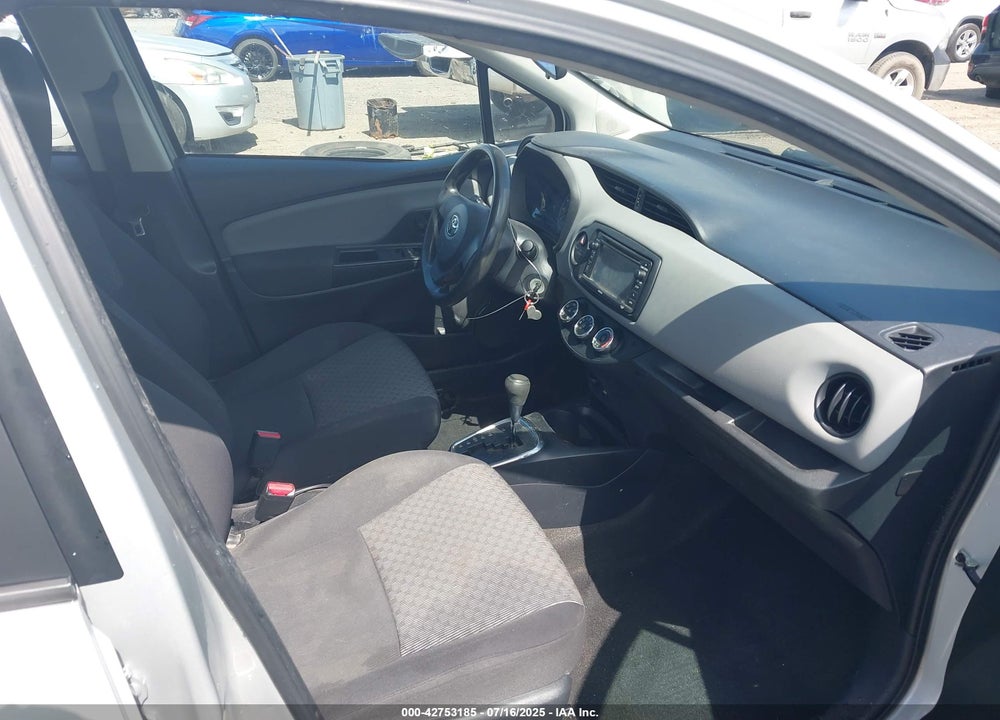 2015 TOYOTA YARIS VIN: VNKKTUD38FA020017