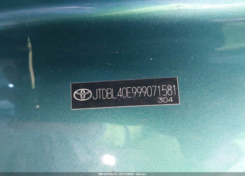 2009 TOYOTA COROLLA VIN: JTDBL40E999071581