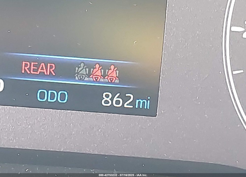 2025 TOYOTA COROLLA CROSS L VIN: 7MUAAAAG8SV137714